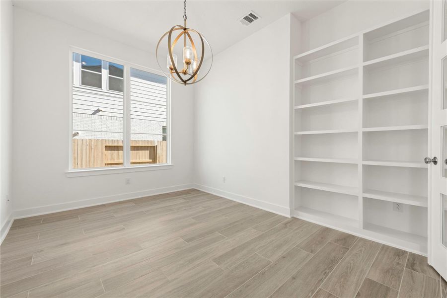 Spacious, unfurnished interior of a new home in ARTAVIA®, Conroe (Image 16).