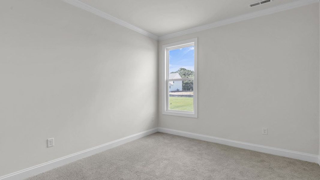 Spacious, unfurnished interior of a new home in Eagle Creek, Fuquay Varina (Image 29).