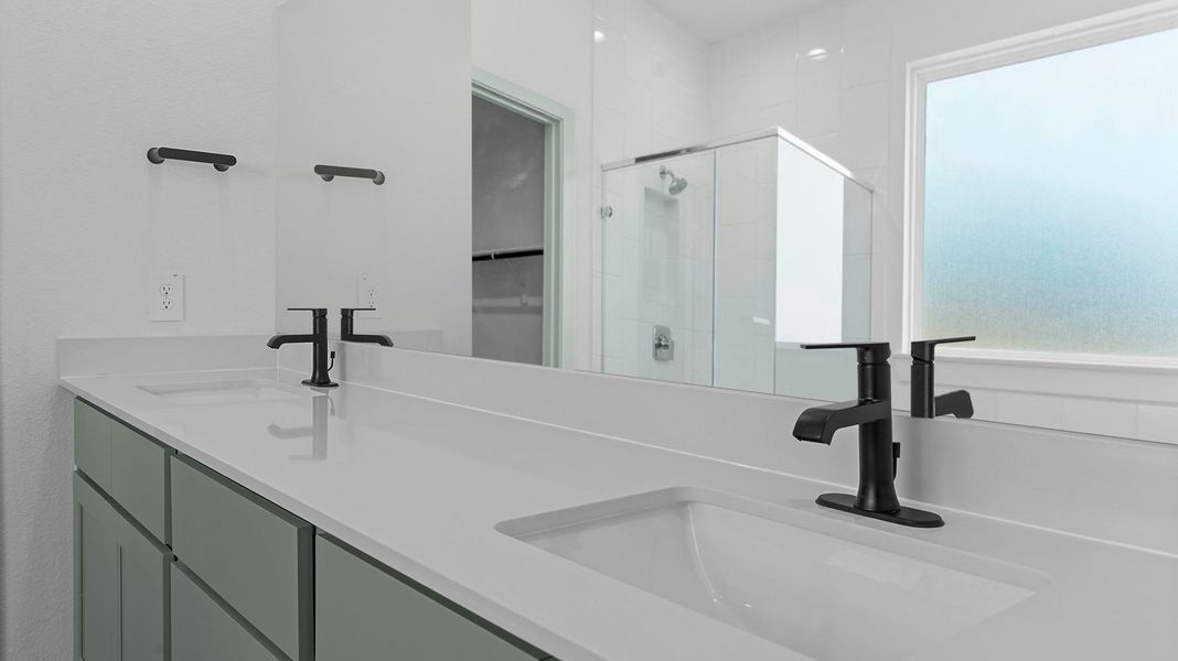 Image 28 representing the Chloe by D.R. Horton in Westland Ranch 60' Homesites, League City, TX. Image 28 representing the Chloe by D.R. Horton in Westland Ranch 60' Homesites, League City, TX.