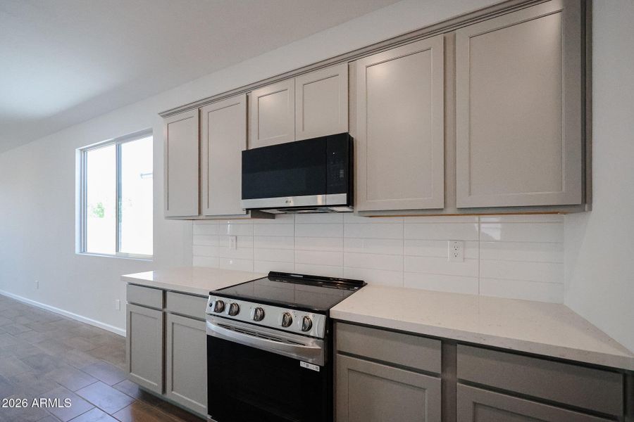 14_NCC_Ridge_02_Wren_New-Construction-ho