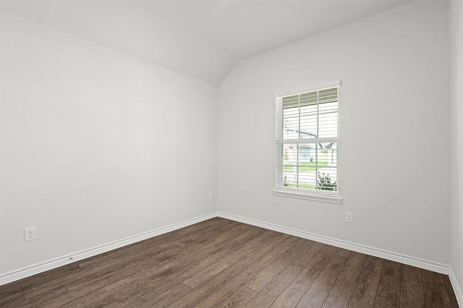 Spacious, unfurnished interior of a new home in Rocky Creek Crossing, Fort Worth (Image 12). Spacious, unfurnished interior of a new home in Rocky Creek Crossing, Fort Worth (Image 12).