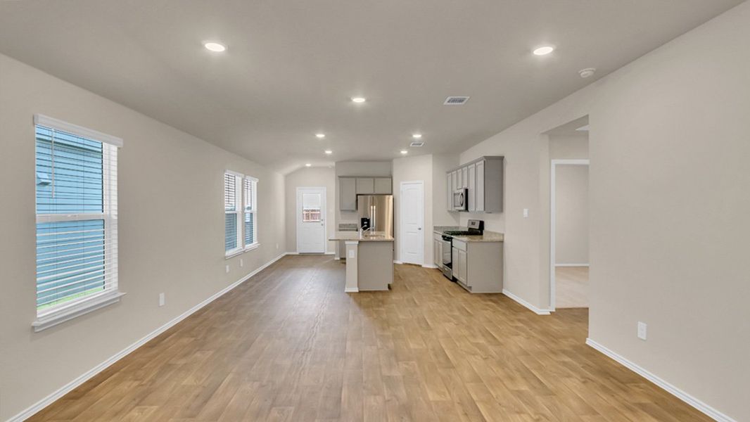 Spacious, unfurnished interior of a new home in Southgrove, Kyle (Image 11).