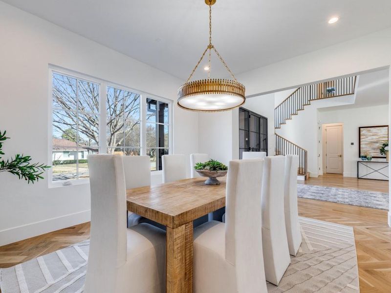 Furnished interior view inside a new home in , Dallas (Image 30).