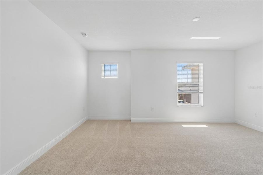 Spacious, unfurnished interior of a new home in SeaFlower, Bradenton (Image 21).