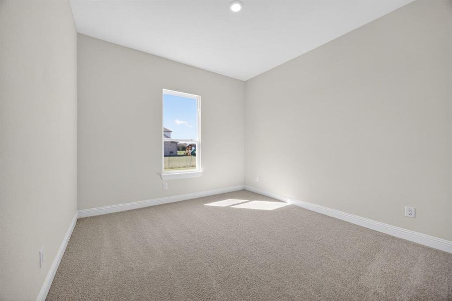 Spacious, unfurnished interior of a new home in Highland Crossing, Celina (Image 24).