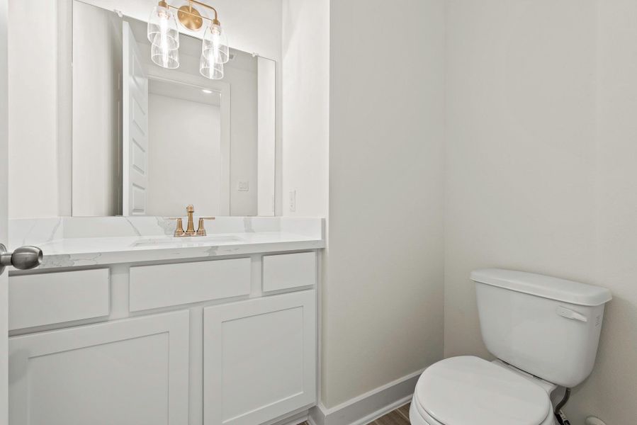 Furnished interior view inside a new home in Provence - 60', Austin (Image 15).