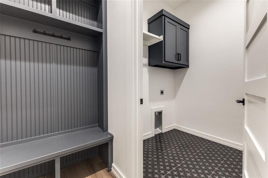 Furnished interior view inside a new home in , Kemp (Image 10).