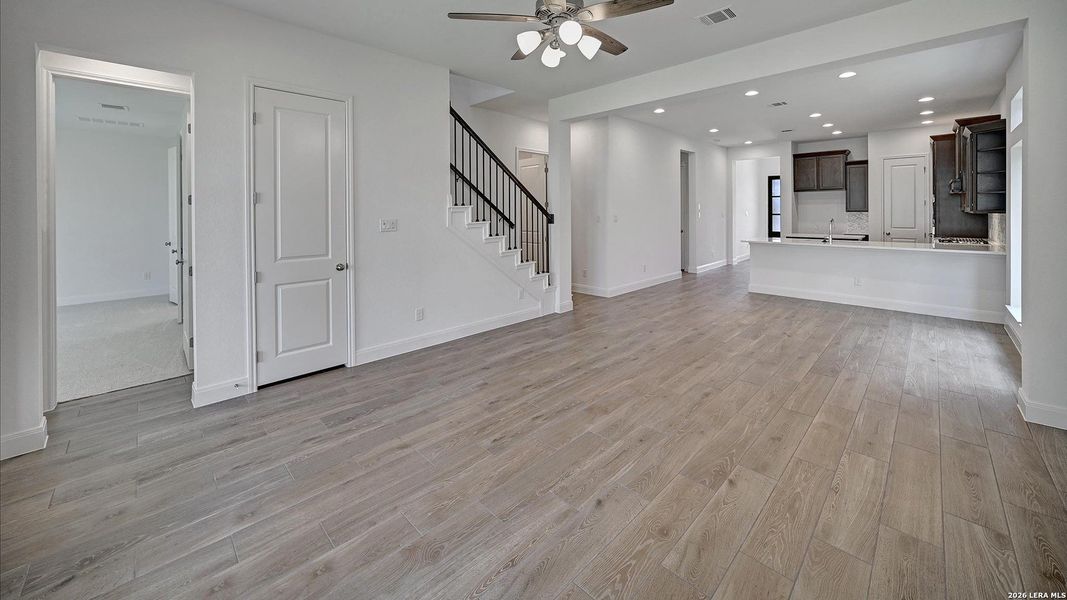 Spacious, unfurnished interior of a new home in Kallison Ranch, San Antonio (Image 25).