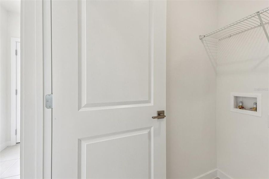 Spacious, unfurnished interior of a new home in Willowbrook North, Winter Haven (Image 19).