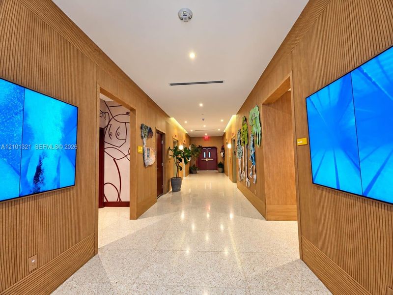 Community amenities in , Miami (Image 22).