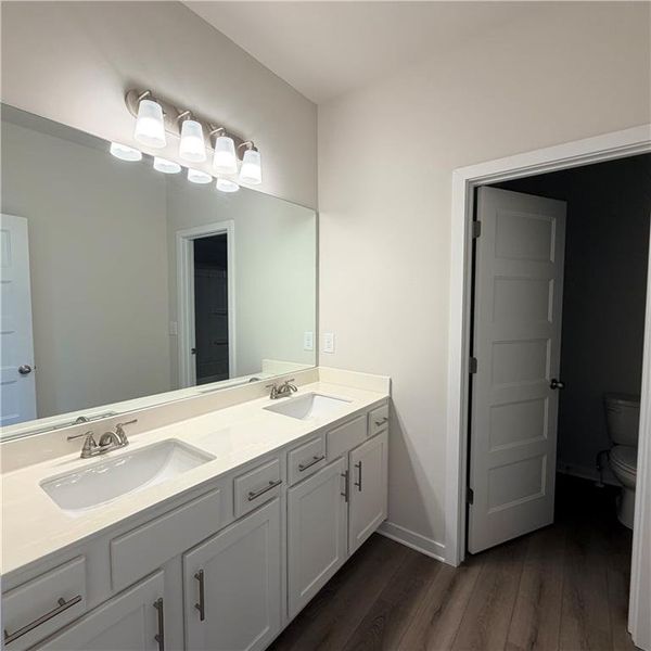 Furnished interior view inside a new home in Fowler Farms, Auburn (Image 7).