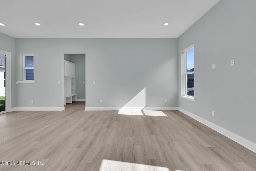 Spacious, unfurnished interior of a new home in Seabrook Village at Seabrook, Nocatee (Image 20). Spacious, unfurnished interior of a new home in Seabrook Village at Seabrook, Nocatee (Image 20).