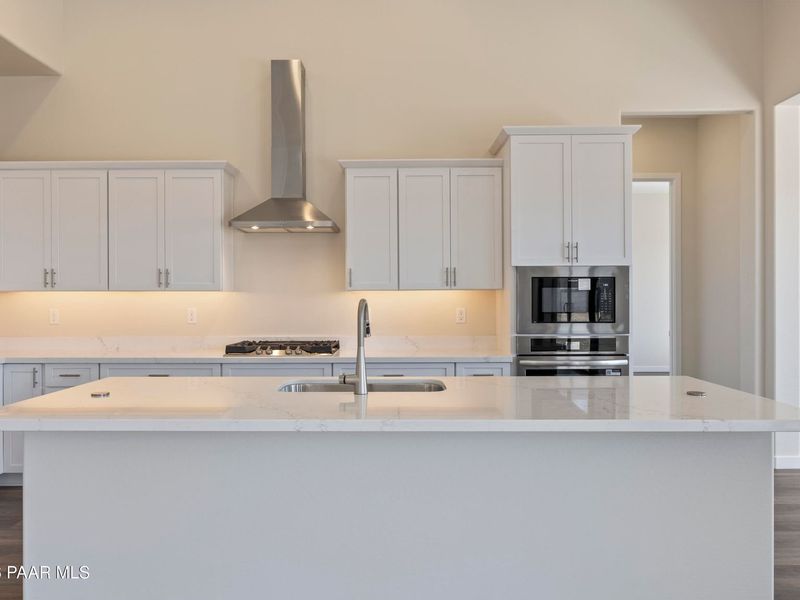 Image 48 of a home in Hidden Hills.