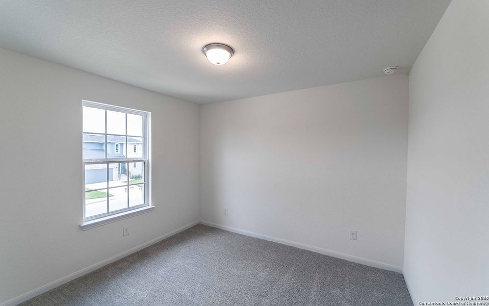 Spacious, unfurnished interior of a new home in Hickory Ridge, Elmendorf (Image 9). Spacious, unfurnished interior of a new home in Hickory Ridge, Elmendorf (Image 9).