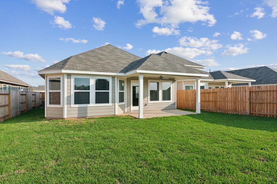 Exterior details and patio area of a home in Lone Star Landing, Montgomery (Image 12). Exterior details and patio area of a home in Lone Star Landing, Montgomery (Image 12).