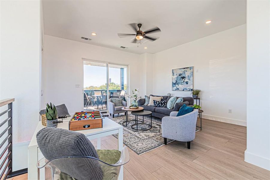 Furnished interior view inside a new home in , Dallas (Image 38).