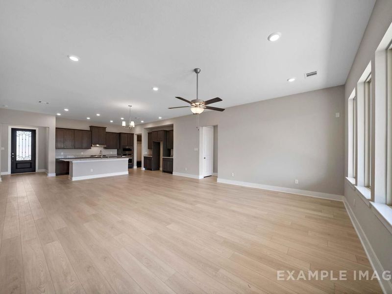 Spacious, unfurnished interior of a new home in Lago Mar, Texas City (Image 18). Spacious, unfurnished interior of a new home in Lago Mar, Texas City (Image 18).