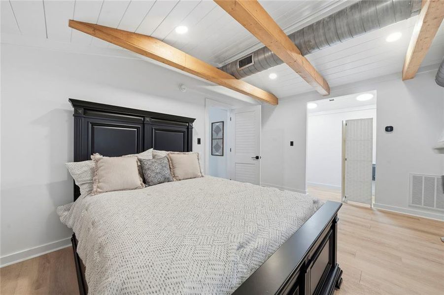 Furnished interior view inside a new home in , Eatonton (Image 26).
