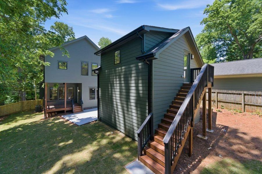 Exterior details and patio area of a home in , Atlanta (Image 27).