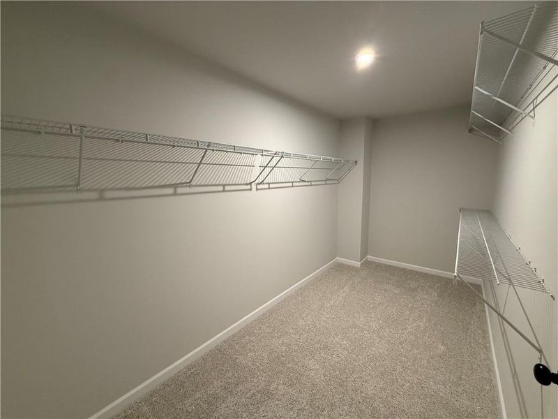 Spacious, unfurnished interior of a new home in Oakwood, Cumming (Image 18).