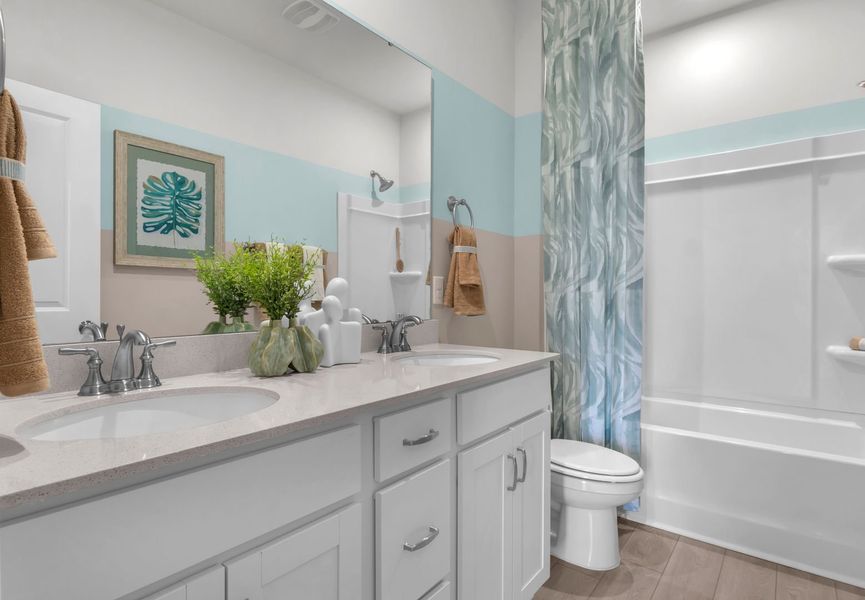 Full Bathroom #2