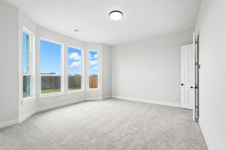 Spacious, unfurnished interior of a new home in Sonoma Verde: 60ft. lots, McLendon-Chisholm (Image 21). Spacious, unfurnished interior of a new home in Sonoma Verde: 60ft. lots, McLendon-Chisholm (Image 21).