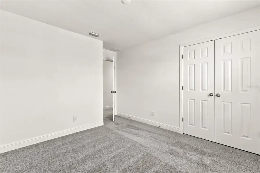 Spacious, unfurnished interior of a new home in , Groveland (Image 25).