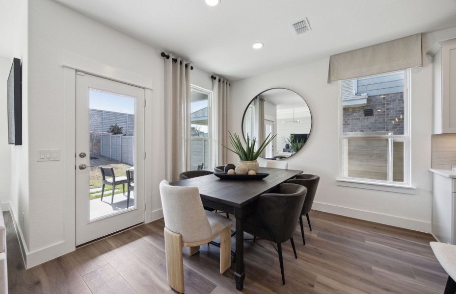 Furnished interior view inside a new home in Treeline, Justin (Image 18).