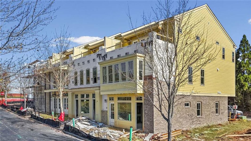 Image 42 of a home in .