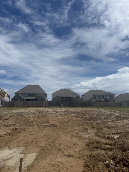 Site preparation for new homesites in Valencia, Manvel (Image 5). Site preparation for new homesites in Valencia, Manvel (Image 5).