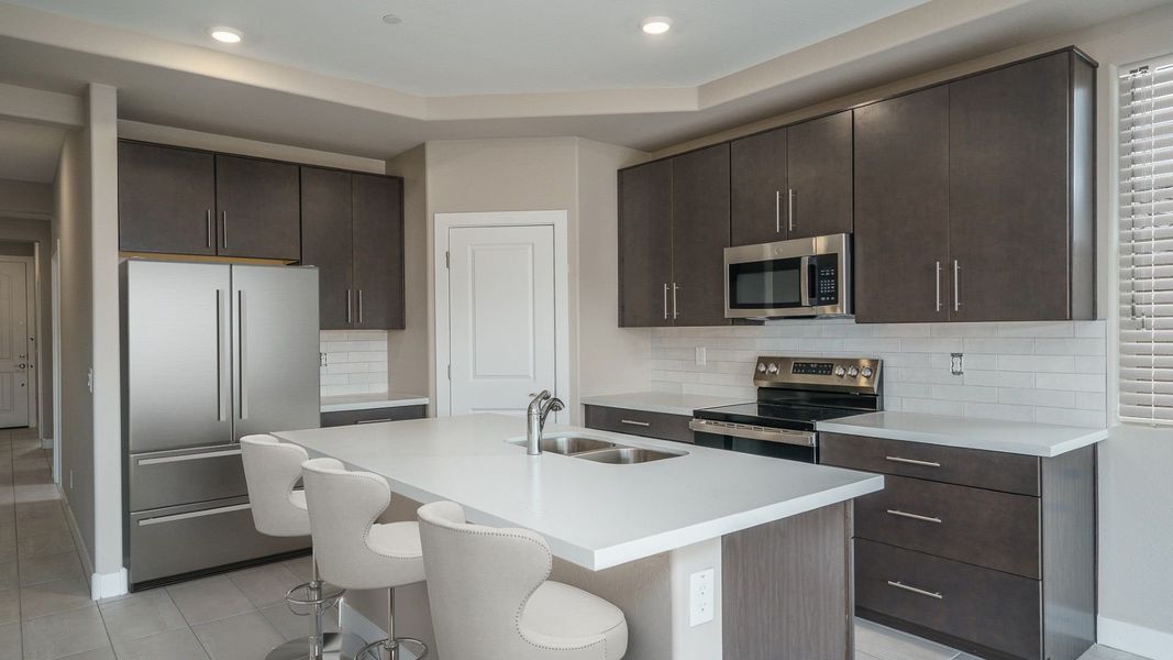 Representative furnished interior of a home built from the Pleasant by William Ryan Homes in The Ridge at Sienna Hills, Buckeye (Image 7).