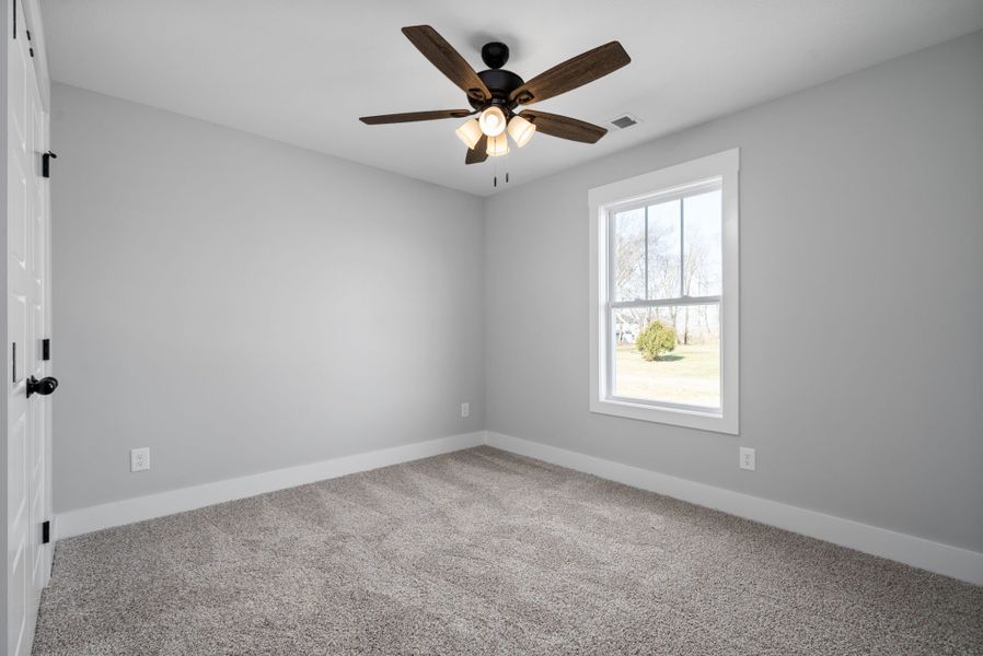 Representative unfurnished interior of a home built from the Maui by Rockwood Homes in New Hope Estates, Nashville (Image 23).