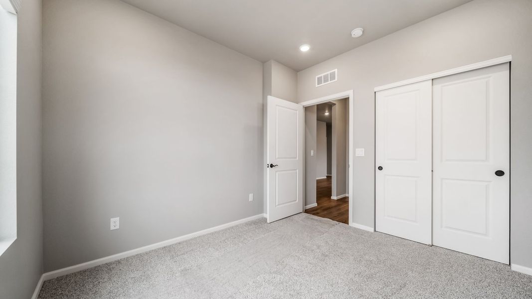 Spacious, unfurnished interior of a new home in The Reserve at Green Valley Ranch, Aurora (Image 22). Spacious, unfurnished interior of a new home in The Reserve at Green Valley Ranch, Aurora (Image 22).