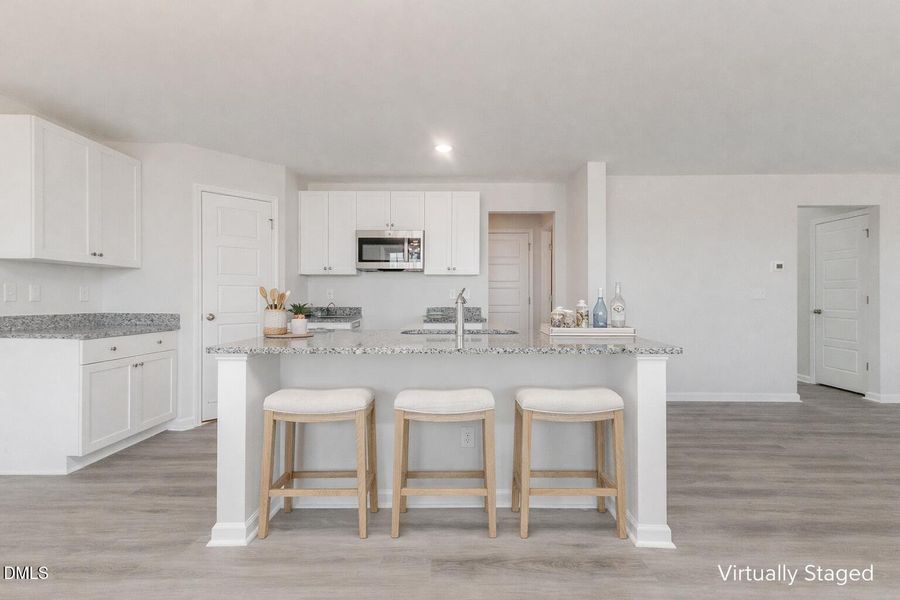 Coastal-themed kitchen