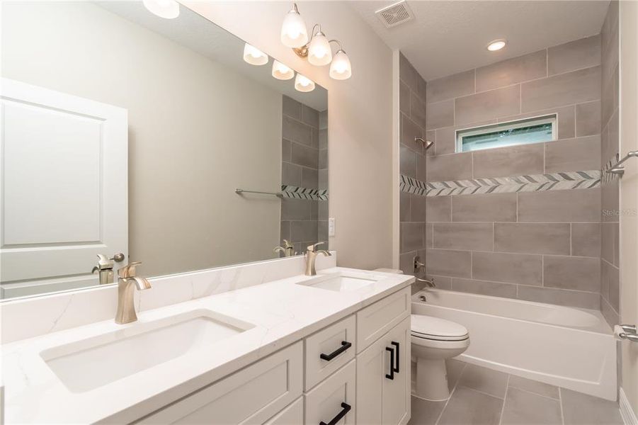Furnished interior view inside a new home in , Citrus Springs (Image 9).