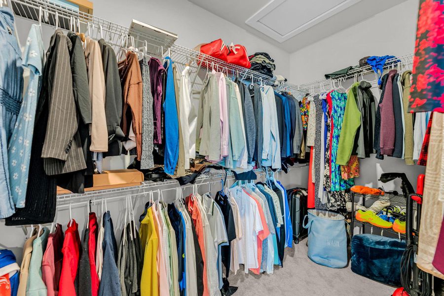 Close-up of interior finishes inside a home in Carnes Crossroads, Summerville (Image 20).