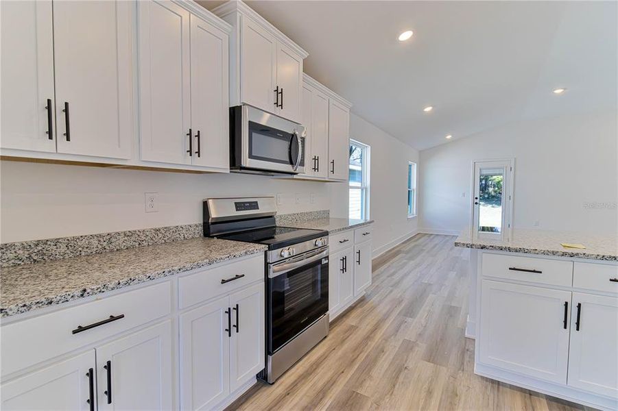 Furnished interior view inside a new home in Briarwood, Alachua (Image 7).