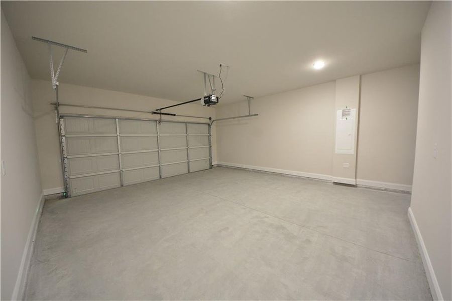 Spacious, unfurnished interior of a new home in Somerset at Riverbrook, Gainesville (Image 25). Spacious, unfurnished interior of a new home in Somerset at Riverbrook, Gainesville (Image 25).