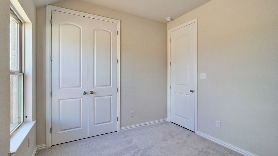 Furnished interior view inside a new home in Sunflower Ridge, New Braunfels (Image 9). Furnished interior view inside a new home in Sunflower Ridge, New Braunfels (Image 9).