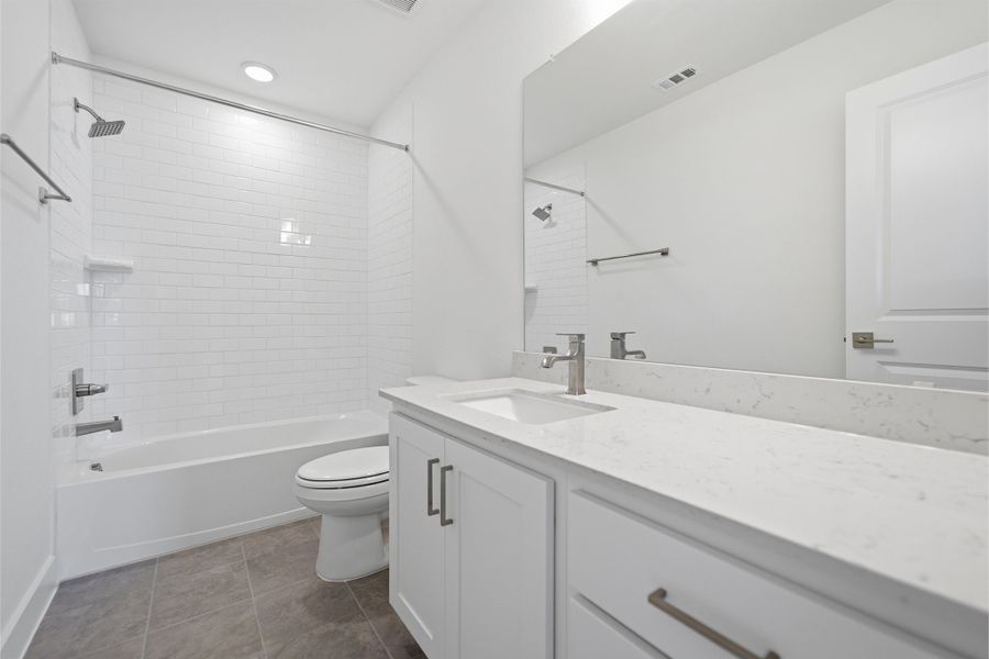 Furnished interior view inside a new home in Santa Rita Ranch, Liberty Hill (Image 15).