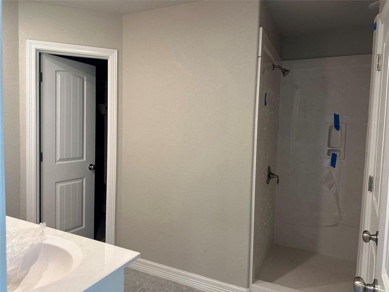 Image 8 of a home in . Image 8 of a home in .