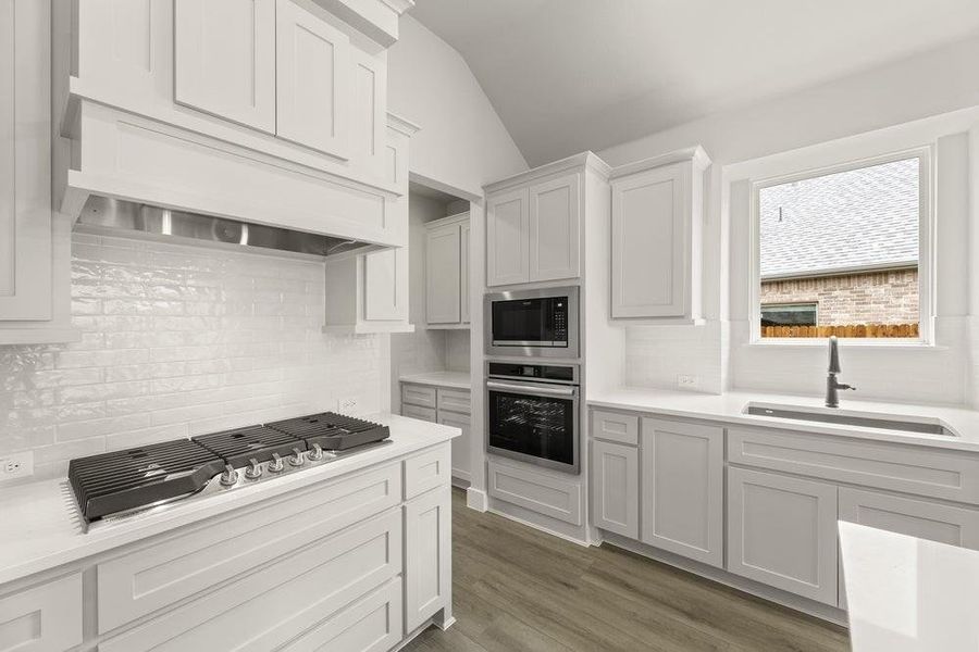 Image 19 of a home in Valencia on The Lake. Image 19 of a home in Valencia on The Lake.