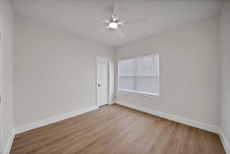 Spacious, unfurnished interior of a new home in , Decatur (Image 27).