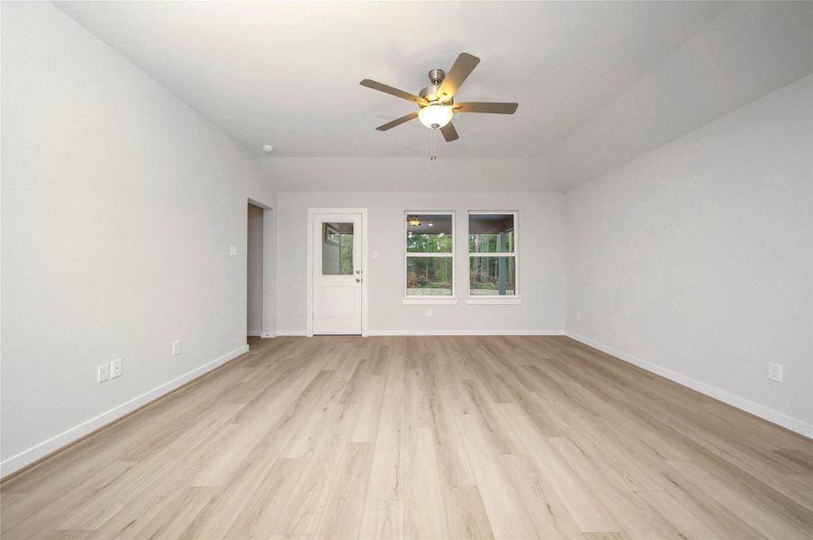 Spacious, unfurnished interior of a new home in , New Caney (Image 19).