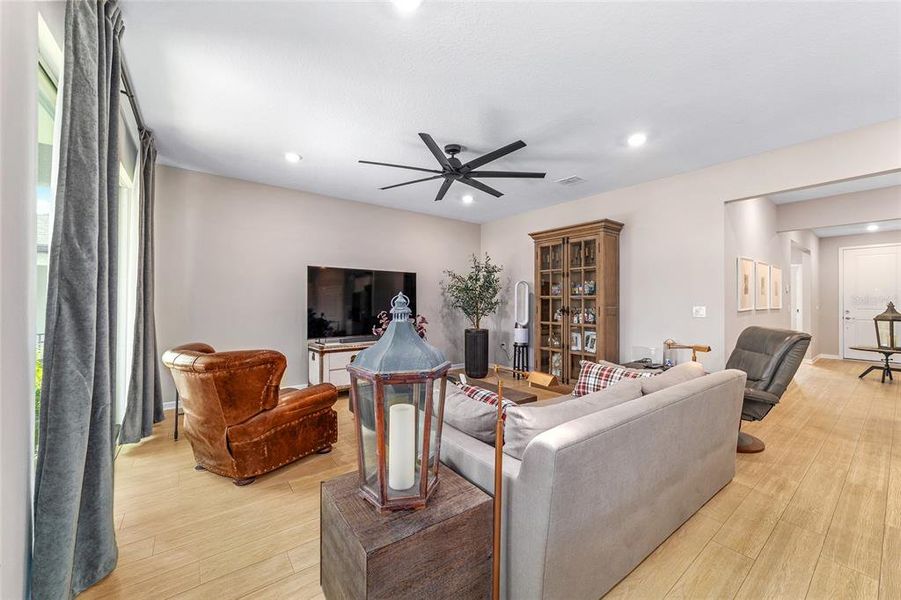 Furnished interior view inside a new home in Del Webb Stone Creek, Ocala (Image 46).