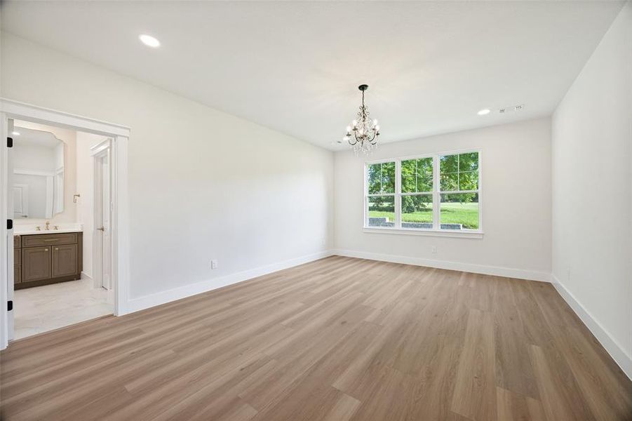 Spacious, unfurnished interior of a new home in , Pottsboro (Image 25).