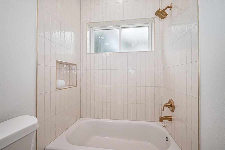 Furnished interior view inside a new home in , Houston (Image 10).