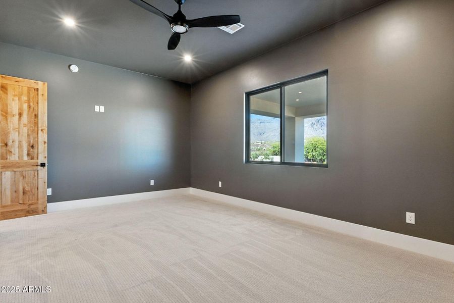 96-web-or-mls-South Veronica-96