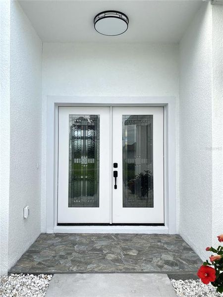 Spacious, unfurnished interior of a new home in , Punta Gorda (Image 39).