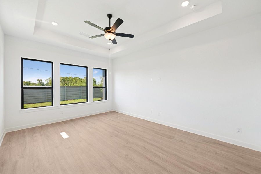 Spacious, unfurnished interior of a new home in Pomona 45' Homesites, Manvel (Image 32). Spacious, unfurnished interior of a new home in Pomona 45' Homesites, Manvel (Image 32).